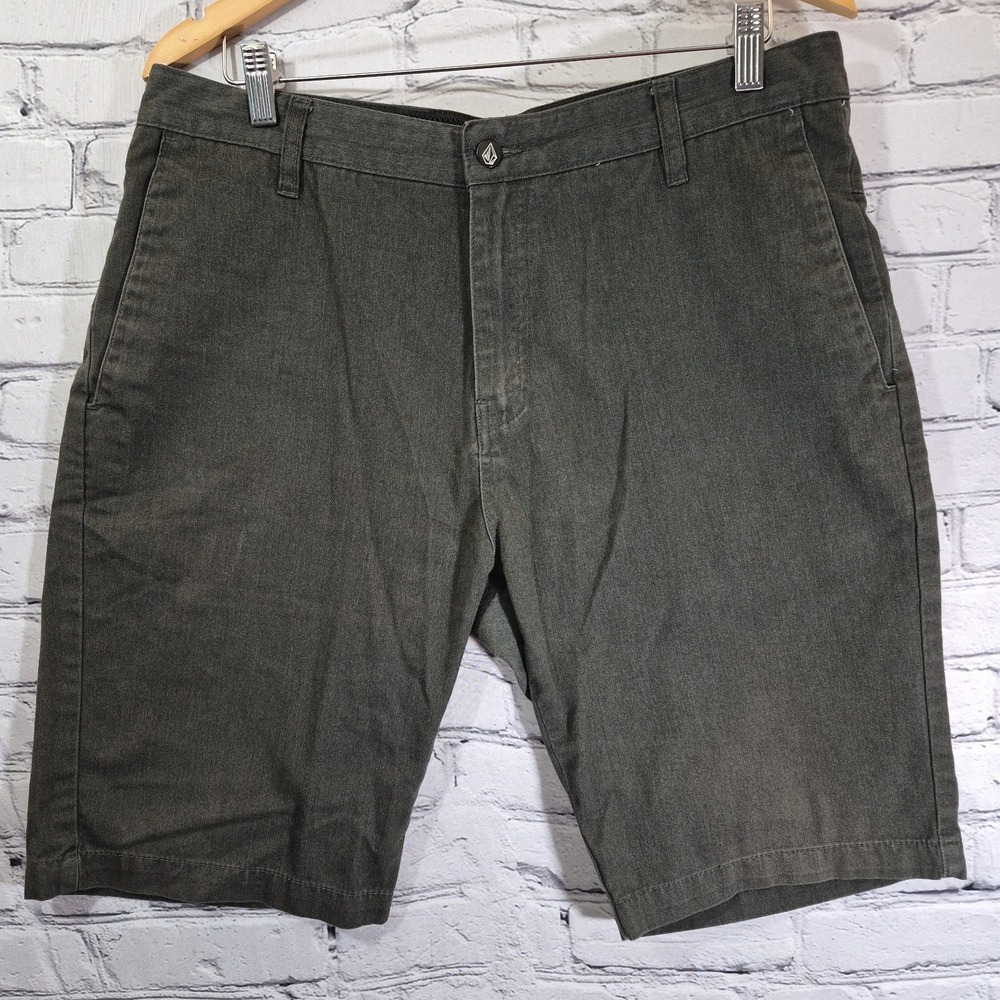Volcom‎ Men's Gray Flat Front Shorts Size 34 Casual Skate Chino Golf Office
